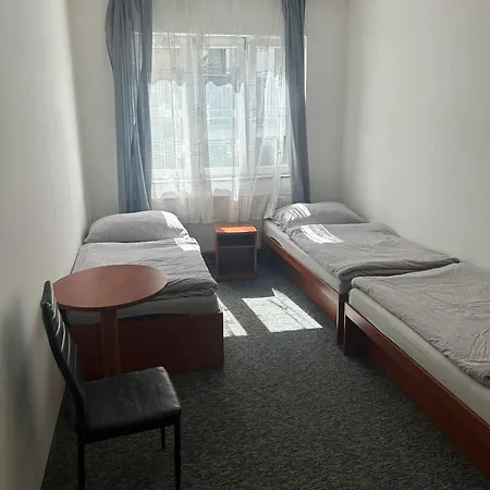 Loftel V Centru Ostravy 게스트하우스