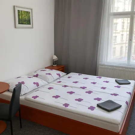 Loftel V Centru Ostravy 게스트하우스 오스트라바